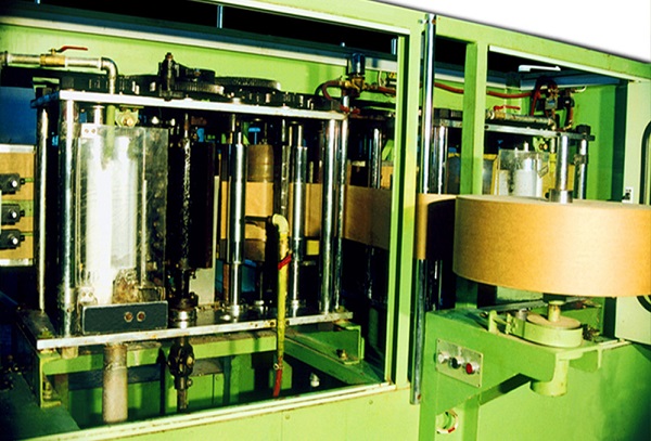 阀口袋制袋机不送料怎么解决？