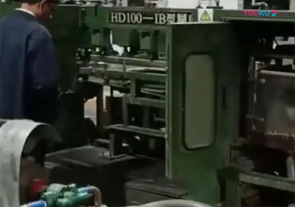 HD100-IB糊底机实拍 HD100-IB糊底机实拍